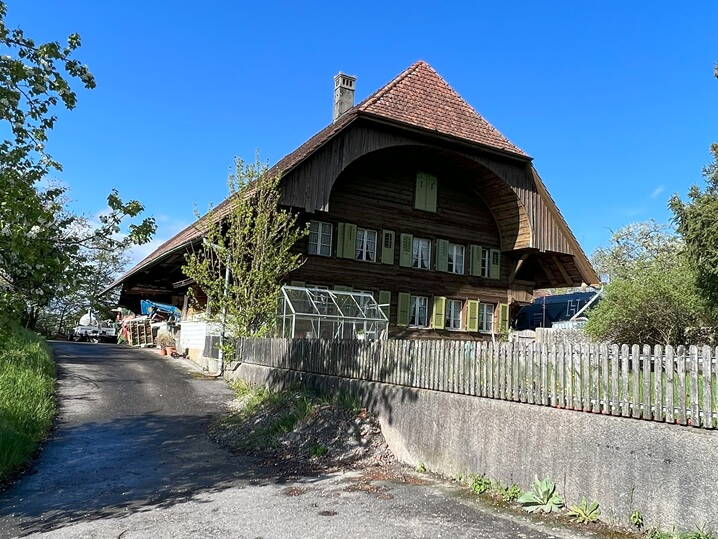 img_8139.jpg img_8139.jpg