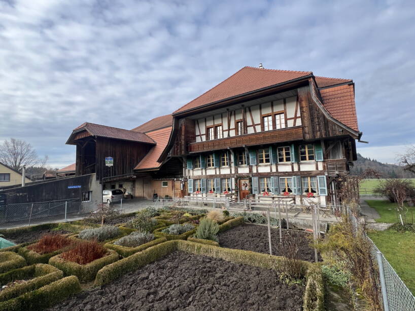 img_1061.jpg img_1061.jpg