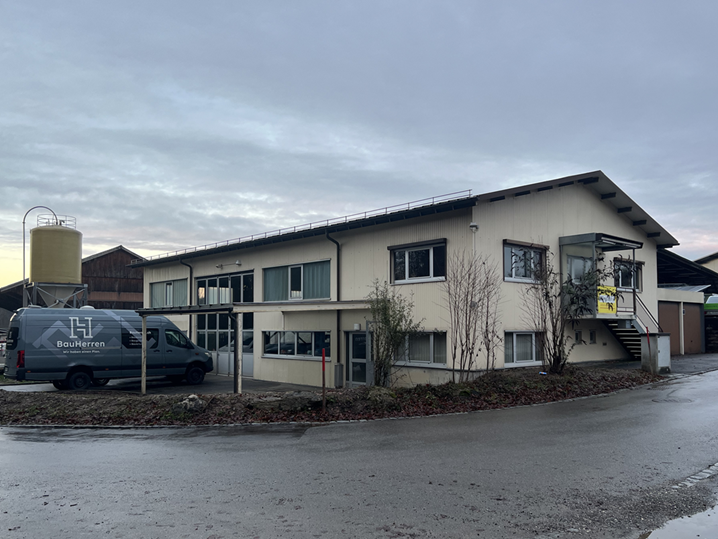 img_8139.jpg img_8139.jpg